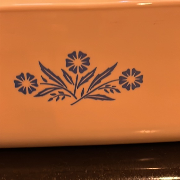 Loaf Pan "Cornflower Blue" by CORNING - Picture 4 of 9